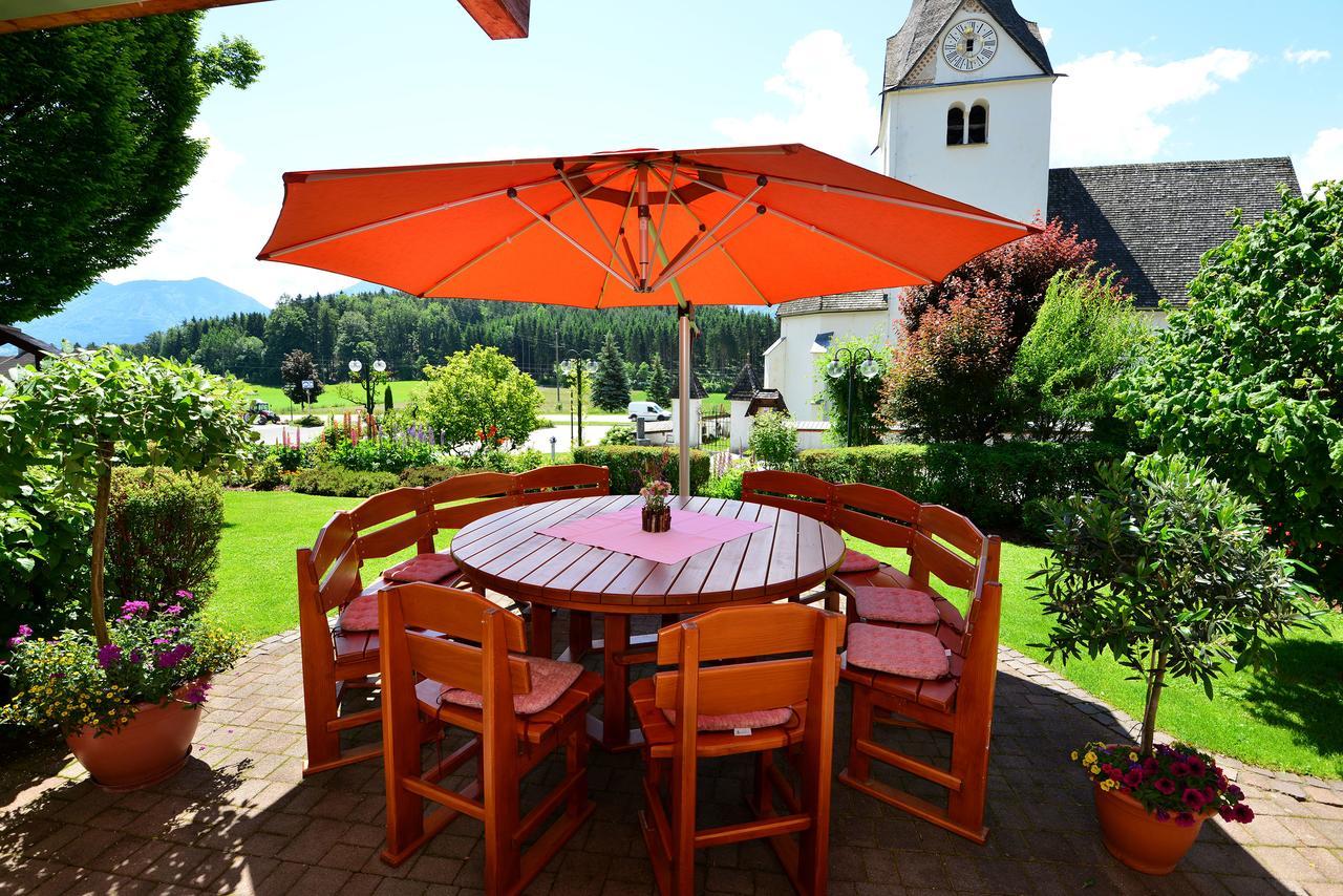 Hotel Gasthaus-Gostisce-Trattoria Ogris Ludmannsdorf Exteriér fotografie